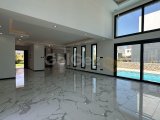 Satılık Villa-Karşıyaka, Girne