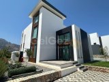 Satılık Villa-Karşıyaka, Girne