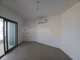 Satılık 1+1 Sezar sitesinde 65000£ KDV + trafo ödenmiştir