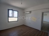 Satılık 1+1 Sezar sitesinde 65000£ KDV + trafo ödenmiştir