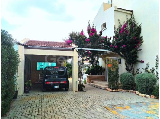 Satılık Villa-Long Beach, İskele