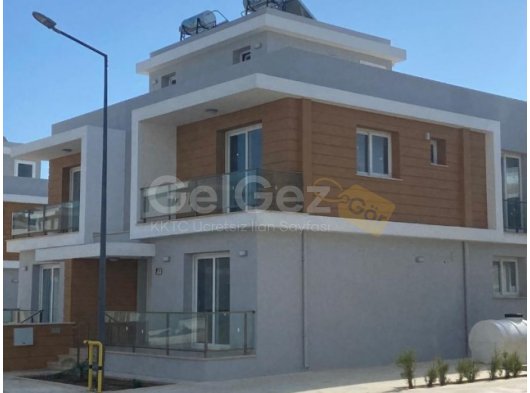 Satılık Royal Sun Elite sitesinde 3+1 dublex villa sadece 155000£ KDV trafo dahıl