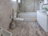 Satılık Villa-Long Beach, İskele