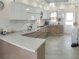 Satılık Villa-Long Beach, İskele