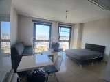 Kiralık 1+0 Caddemde 350£ geniş 4 aylık peşin 1 komisyon 1 depozito