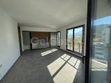 KAVANLAR SİTESİNDE 1+1 DAİRE