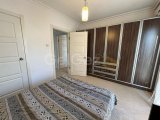 ALSANCAK ANAYOL ÜZERİNDE ÜÇ YATAK ODALI DAİRE