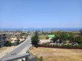 ÖZEL ÇATI TERASLI VE ORTAK HAVUZLU LÜKS İKİ YATAK ODALI DAİRELER