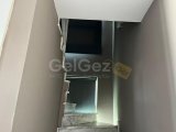 GİRNE MERKEZDE DAĞ VE DENİZ MANZARALI İKİ YATAK ODALI PENTHOUSE DAİRE