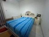 GİRNE MERKEZDE ÖZEL YAPIM DÖRT YATAK ODALI HAVUZLU VİLLA !!!