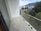 Satılık: Alsancak, Girne'de 2+1 Daire! ????