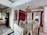 Kuzey Kıbrıs Çatalköy'de Havuzlu ve Arsalı Lüks 4+1 Villa