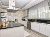 ÇATALKÖYDE FULL EŞYALI DÖRT YATAK ODALI VİLLA