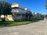 ÜÇ YATAK ODALI BAHÇELİ APARTMAN