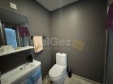 GİRNE MERKEZDE FULL EŞYALI ÜÇ YATAK ODALI SATILIK DAİRE