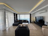 GİRNE MERKEZDE FULL EŞYALI ÜÇ YATAK ODALI SATILIK DAİRE
