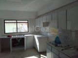 GİRNE MERKEZDE BAKIMLARI YENİ YAPILMIŞ 3+1 SATILIK DAİRE