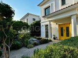 Kıbrıs Townhouses kompleksi içinde satılık villa! ????️