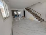 ???? **Sıcak Teklif - Kuzey Kıbrıs Long Beach'te Lüks 2+1 Şehir Evi!** ????