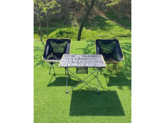 ULTRALIGHT MASA + 2 PRATİK SANDALYE SET
