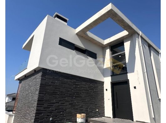Girne Çatalkoy, Satılık Villa 4+1 700.000 STG / +905338448651