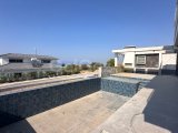 Girne Çatalkoy, Satılık Villa 4+1 700.000 STG / +905338448651