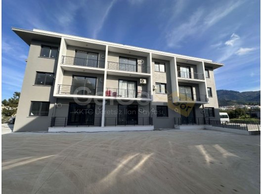 Girne Alsancak, Atakara Market Arkasında Sıfır Satılık 2+1 Daire 120.000 STG / +90533 881 09 02