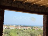 Girne Karşıyaka, Deniz Manzaralı Sıfır Satılık 3+1 Taş Villa 490.000 STG / +90533 881 09 02