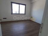 Girne/Ozanköy’de Dağ ve Deniz Manzaralı Sıfır 4+1 Lüks Villa / +905338610484