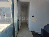 Girne/Ozanköy’de Dağ ve Deniz Manzaralı Sıfır 4+1 Lüks Villa / +905338610484