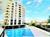 KKTC GİRNE MERKEZDE DENİZ VE DAĞ MANZARALI SATILIK 1+1 DAİRELER **