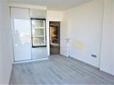 KKTC GİRNE MERKEZDE DENİZ VE DAĞ MANZARALI SATILIK 1+1 DAİRELER **