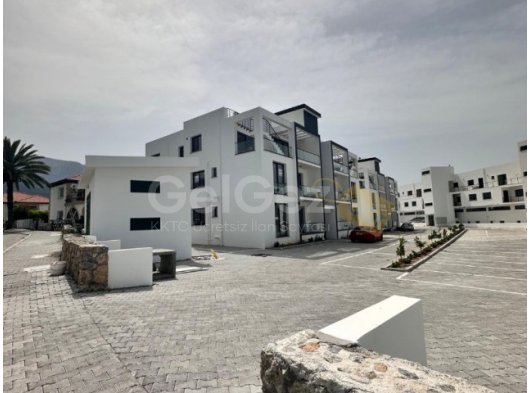 Girne Alsancak Takasa Acik 2+1 satılık daire 130000 stg / +905338448651