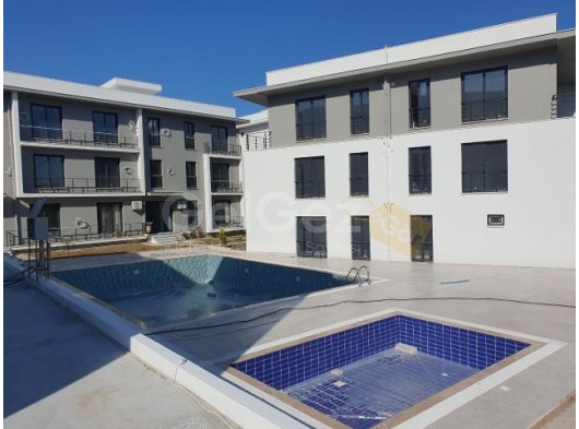 GİRNE ALSANCAK MERKEZDE ATAKARA MARKET ARKASI SATILIK DAİRE 1+1/ 80000 STG/+90 539 11 73 50