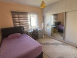GİRNE MERKEZDE SATILIK TÜRK KOÇANLI DAİRE 3+1 ÇOK GENİŞ 160 M2/170000 STG +05391147350