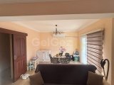 GİRNE MERKEZDE SATILIK TÜRK KOÇANLI DAİRE 3+1 ÇOK GENİŞ 160 M2/170000 STG +05391147350