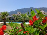Girne Lapta DENİZE SIFIR!!!! SATILIK DAIRE 179000 STG/+90539 1147350