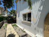 ÇOK ACIL!!!! UYGUN FIYAT SATILIK ÖZEL HAVUZLU VİLLA 3+1 LAPTA / 230 000 STG /+905391147350