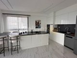 Girne Merkezde Satılık 3+1 Lüks penthouse Havuzlu ve Geniş Balkonlu! 900.000 stg / +905338448651
