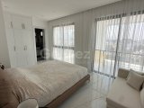 Girne Merkezde Satılık 3+1 Lüks penthouse Havuzlu ve Geniş Balkonlu! 900.000 stg / +905338448651