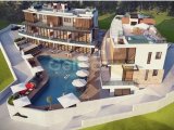 Alsancak İncesu'da Dağ ve Deniz Manzaralı Arsa