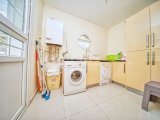 Kıbrıs Girne Esentepe'de Satılık Tam Deniz Manzaralı 4+1 Havuzlu Villa