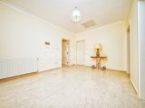 Kıbrıs Girne Esentepe'de Satılık Tam Deniz Manzaralı 4+1 Havuzlu Villa