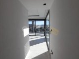 Girne Merkez, Cadde Üzeri Satılık 2+1 Penthouse 230.000 STG / +905338202346