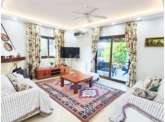Girne Bellapais, Kiralık 4+1 Villa 3.000 STG / +905338202346