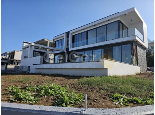 Girne Çatalköy, Satılık 4+1 Villa 750.000 STG / +905338202346