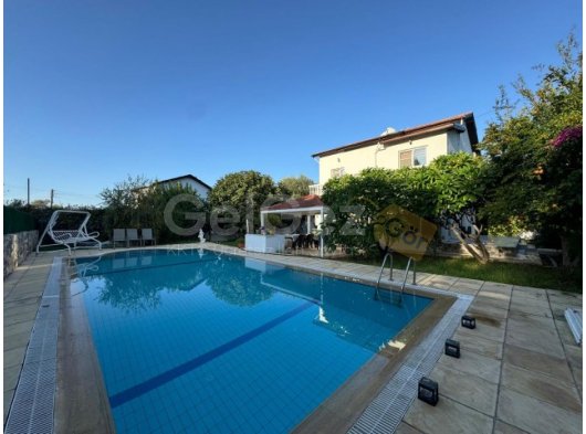 Girne Çatalköy, Özel Havuzlu Full Eşyalı 4+1 Satılık Villa 350.000 STG / +905338202346