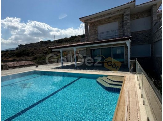 Girne Esentepe, Muhteşem Denize Sıfır Satılık Villa 1.999.000 STG / +905338202346