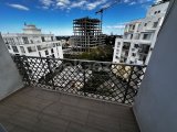 Girne Merkez, Yeni Belediye Binasının Arkasında Satılık 2+1 Penthouse 145.000 STG / +905338202346