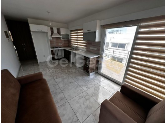 Girne Merkez, Yeni Belediye Binasının Arkasında Satılık 2+1 Penthouse 145.000 STG / +905338202346